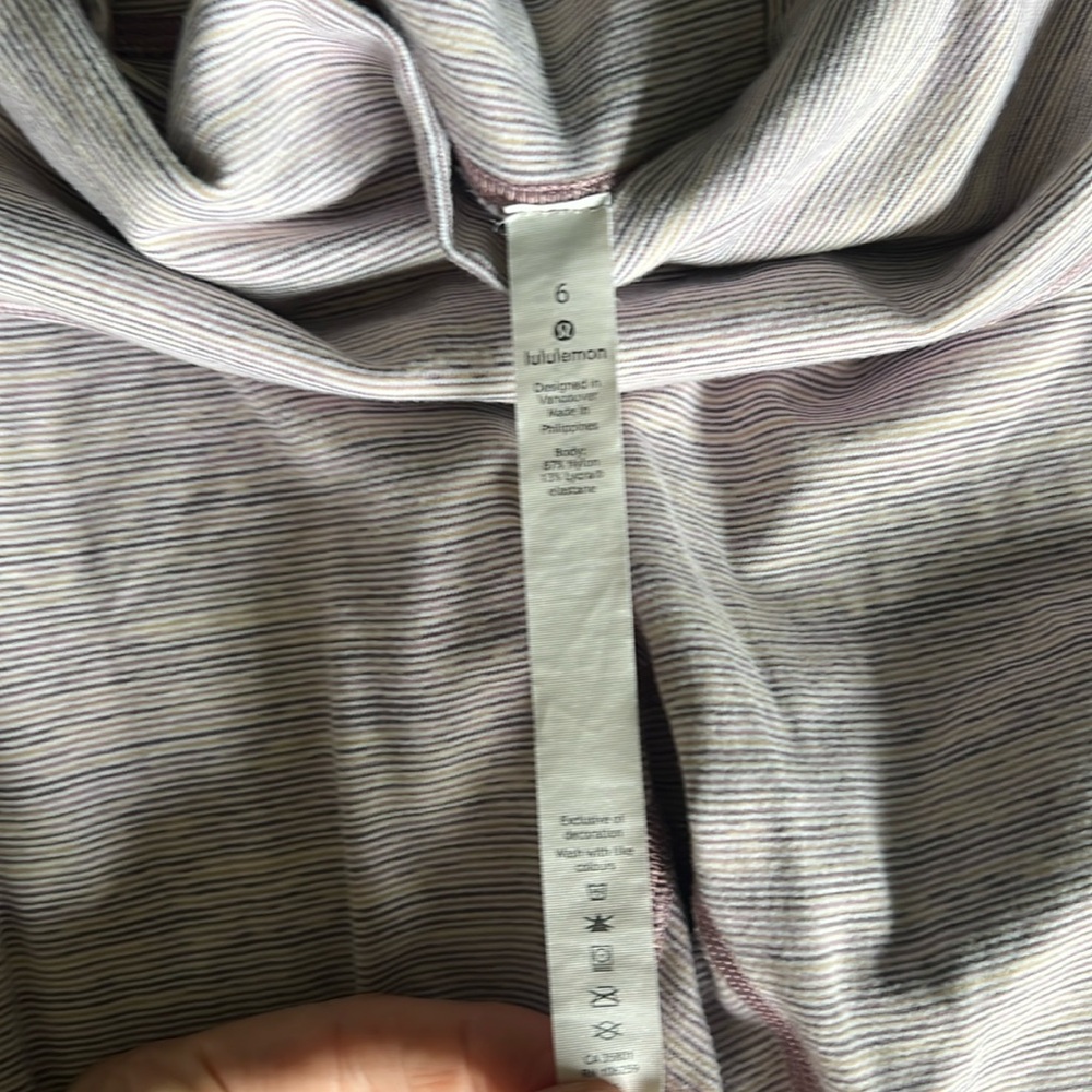 Size 6 Lululemon leggings